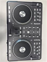 NUMARK ELECTRONICS MIXTRACK PRO